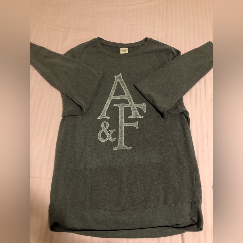 A&F Oversized Crew Sweatshirt (Size M) - image 4